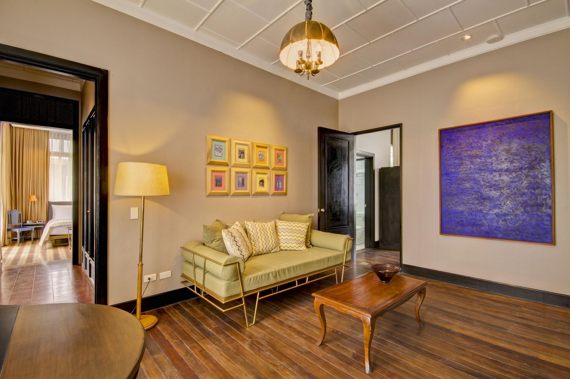 The Henry Hotel Manila Пасай Экстерьер фото