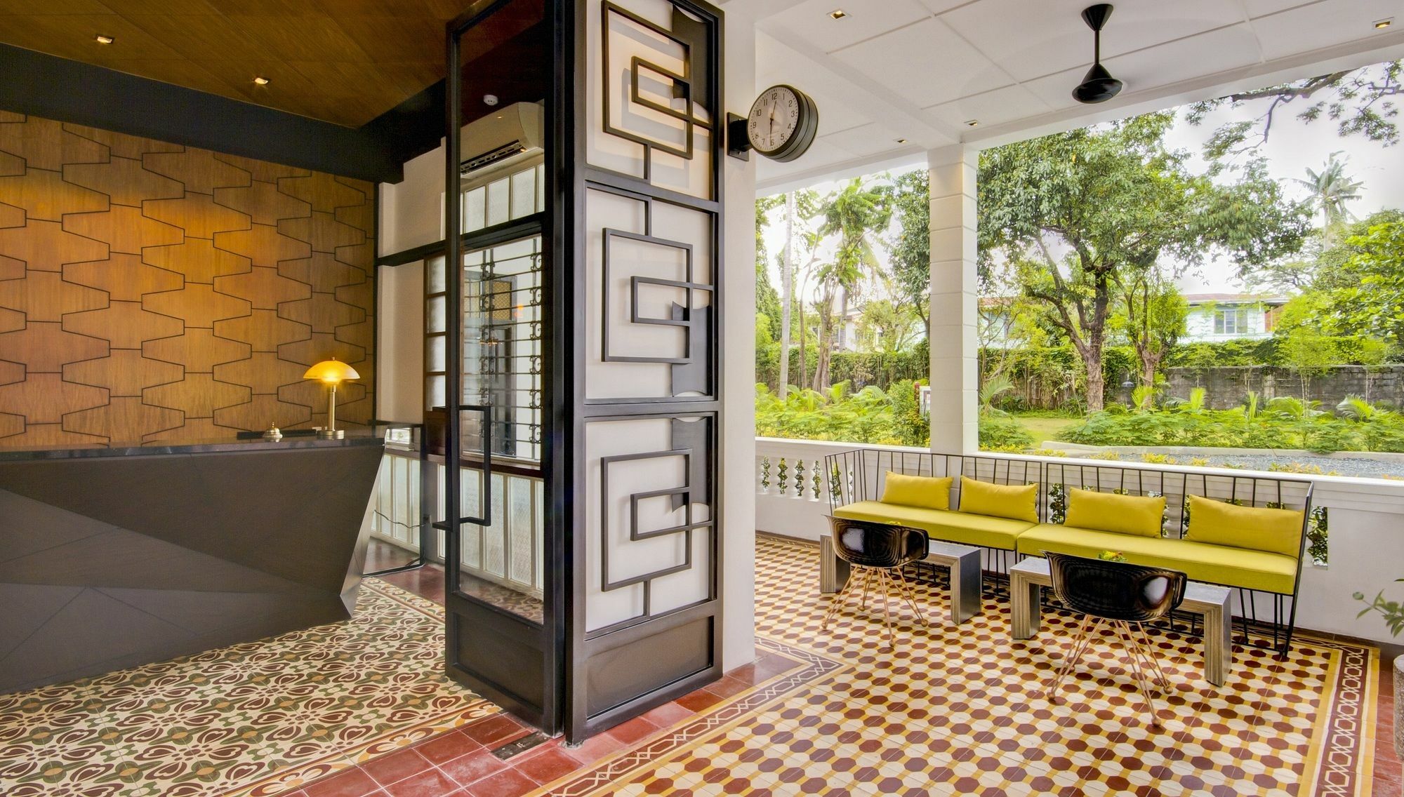 The Henry Hotel Manila Пасай Экстерьер фото